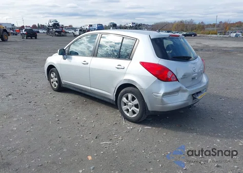 2009 Nissan Versa 1.8Sl z USA, uszkodzony, nr VIN 3N1BC13E69L354878